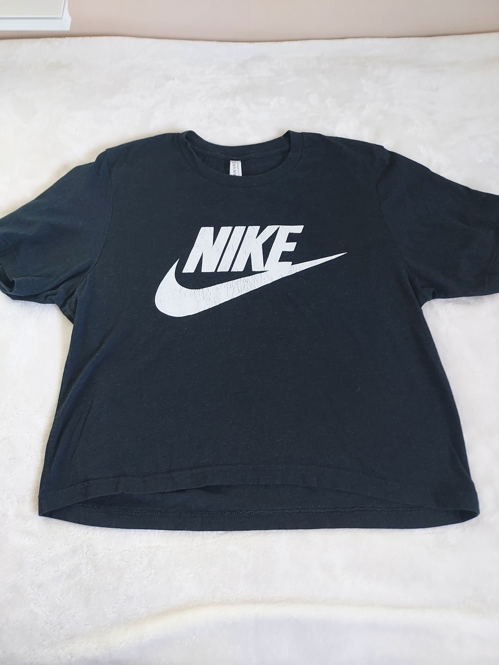 Bella Canvas Black Sporty Crop Tee with White Nike Swoosh Logo Large Active